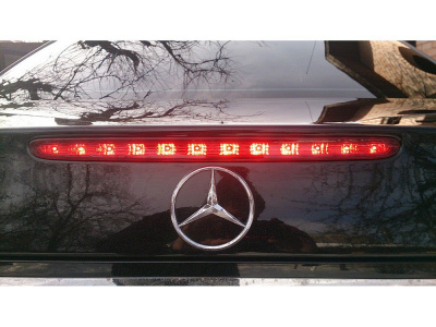 Mercedes E W211 (03-09) фонарь крышки багажника, оригинал